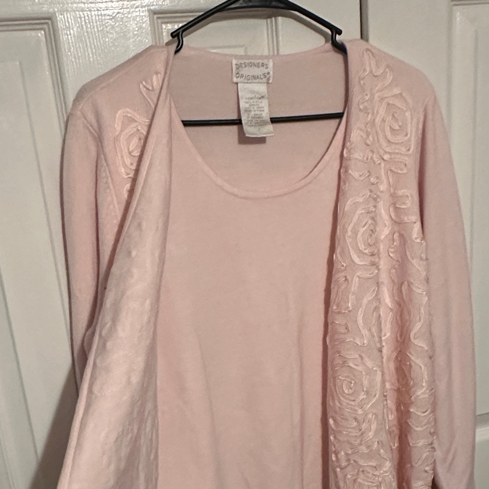 Designers Originals Luxelon Light Pink Embroidered Layered Cardigan - Picture 3 of 8